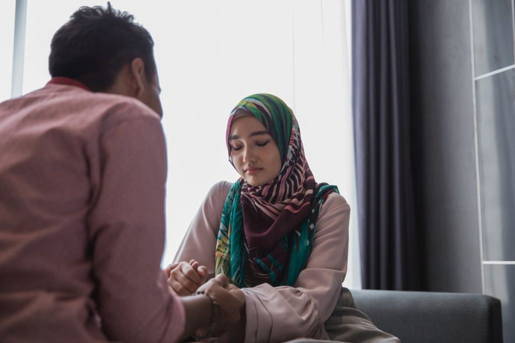 A Simple Guide On How To Give Condolences In Islam 14 1730723353 842 a simple guide on how to give condolences in islam