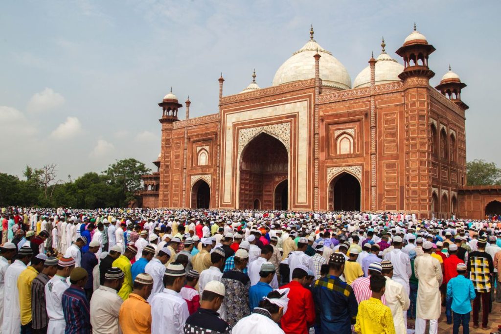 When Is Eid After Ramadan? 16 how to pray eid prayer a step by step guide