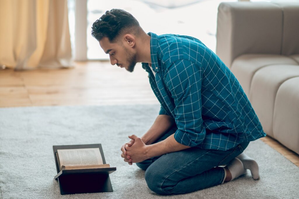 How To Complete The Quran In 10 Days: A Reading Plan For Ramadan 16 how to complete the quran in 10 days