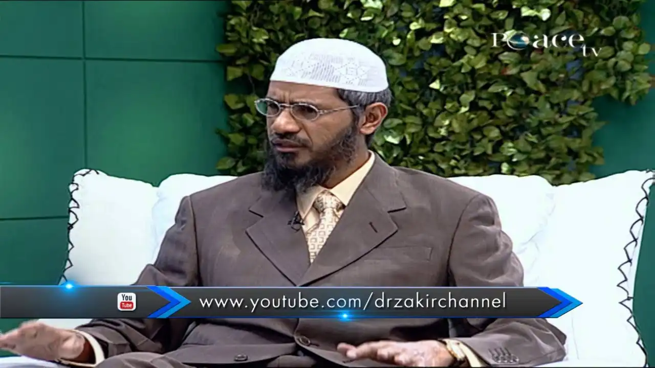 is it permitted to take a bath while fasting?