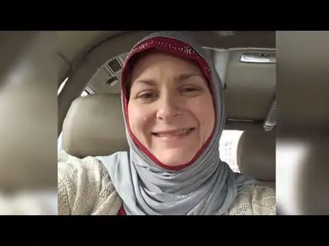 donald trump leads woman to islam