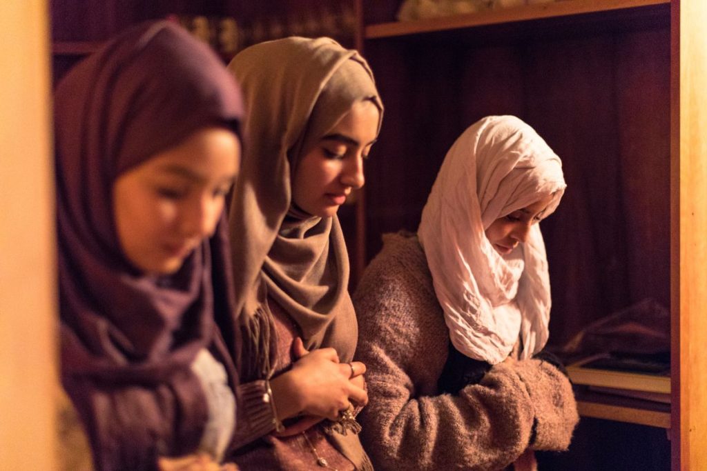 1732980854 379 exploring quranic verses about womens rights