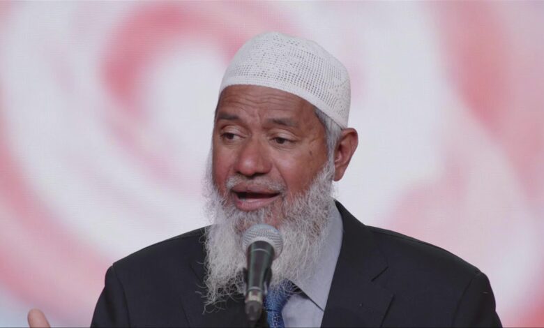da'wah or destruction? by shaikh fariq naik & religion in the right perspective by dr zakir naik