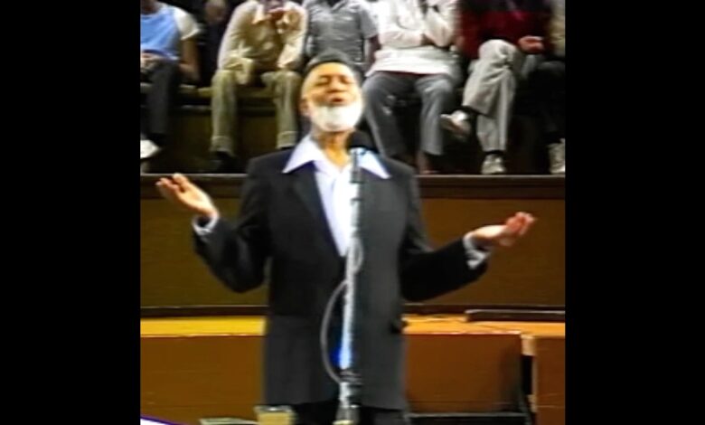 jesus prayed like those freakin’ mozlemz!?!