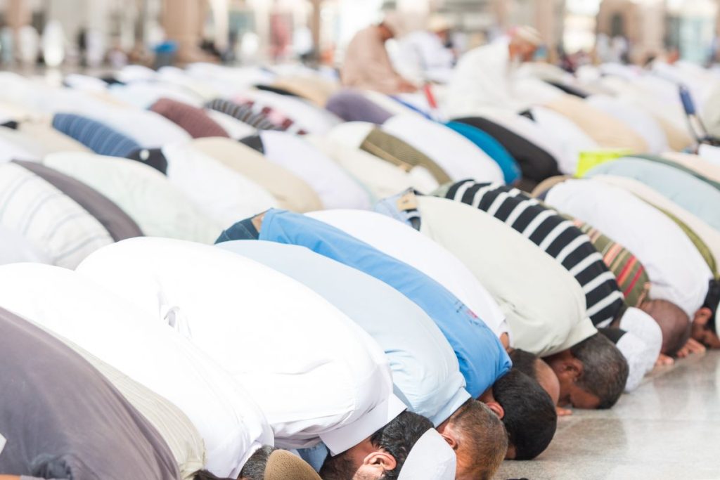 how to pray eid namaz a step by step guide