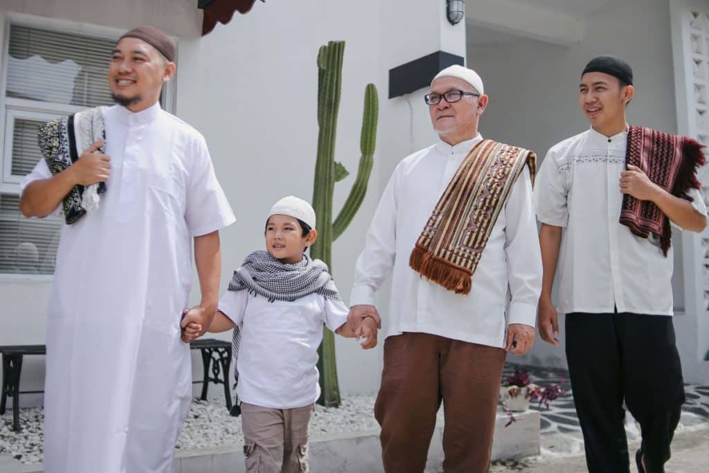 1749743382 293 is eid al fitr 3 days